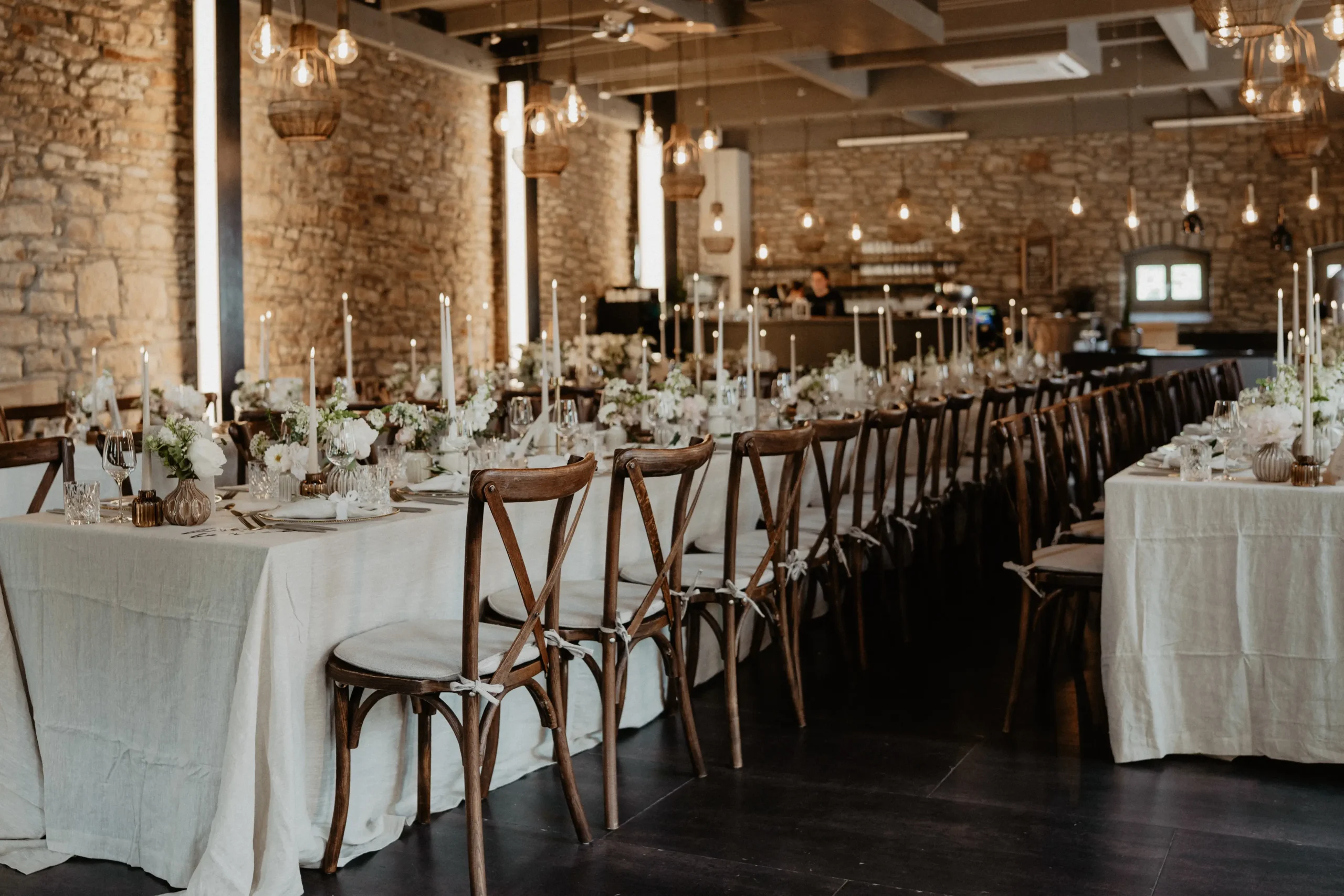 Dinnertafel in einer mediterranen Location Nähe Würzburg