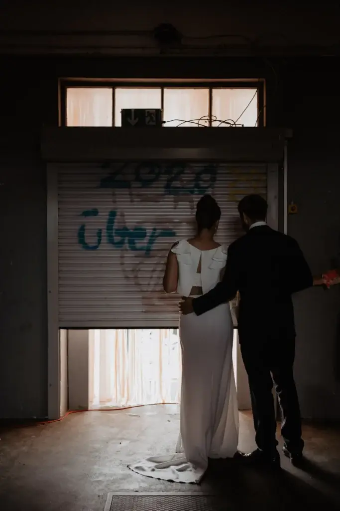 Individuell gestalteter Eingangsbereich einer modernen Hochzeit in der Oberpfalz